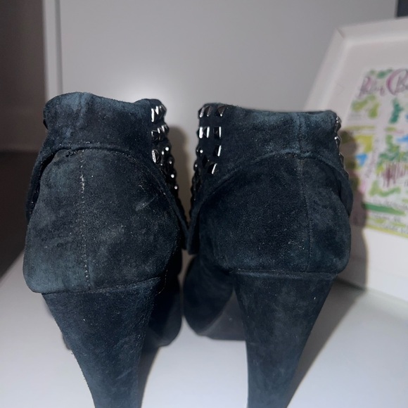 Kenneth Cole Studded Black Peep Toe Ankle Boots - Picture 7 of 14